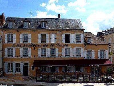 Hostellerie De La Poste Clamecy (Nievre) Exterior foto